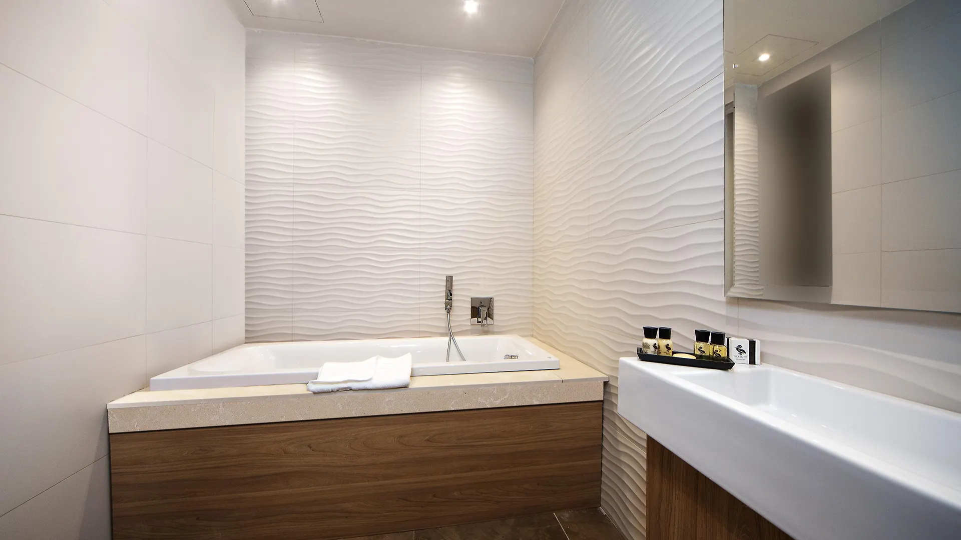 Ddream Hotel Saint Julian's Μάλτα