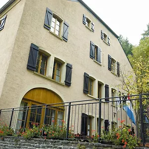 youth-hostel-vianden.luxembourghotelsguide.com/
