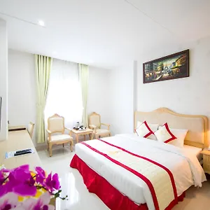 le-saigon-hotel-17-dong-da-street-ward-2-tan-binh-district.hotelsvungtau.com/